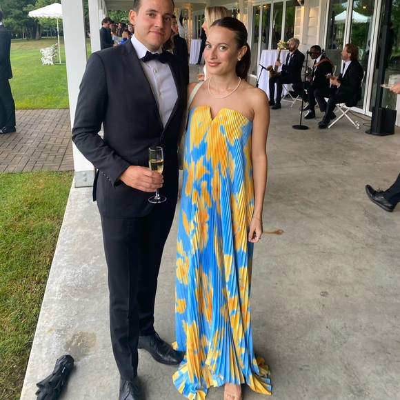 L'IDEE BLACK TIE GOWN IN JARDIN BLUE from Revolve - Picture 5 of 6